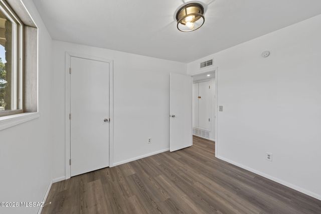 16467 N Avenida De La Canada, Tucson, AZ 85739