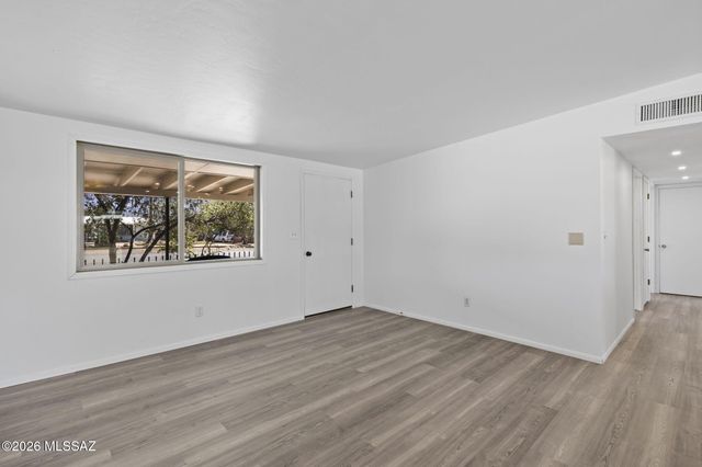 16467 N Avenida De La Canada, Tucson, AZ 85739