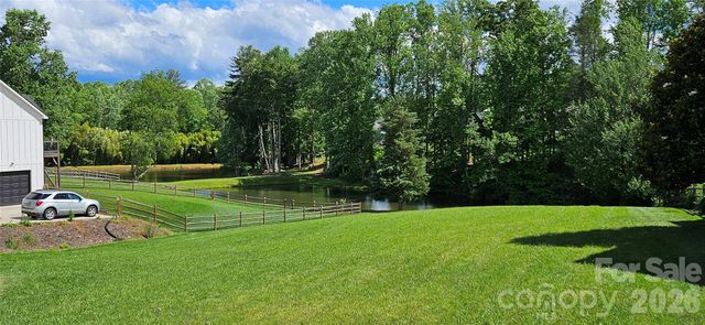 12 Farm Pond Lane, Candler, NC 28715