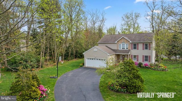 5 MARY CT, Cranbury, NJ 08512