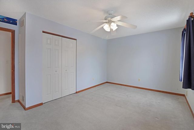 5 MARY CT, Cranbury, NJ 08512