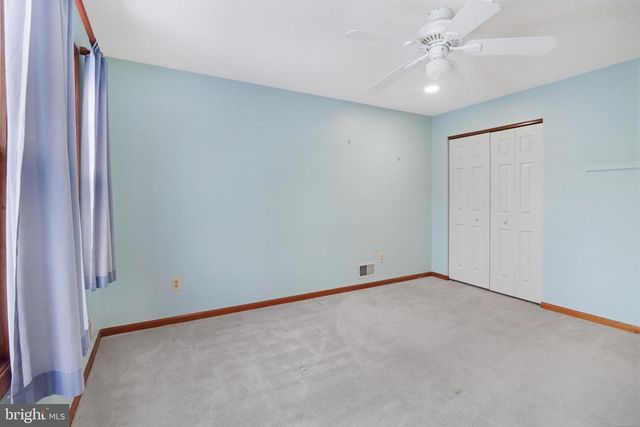 5 MARY CT, Cranbury, NJ 08512