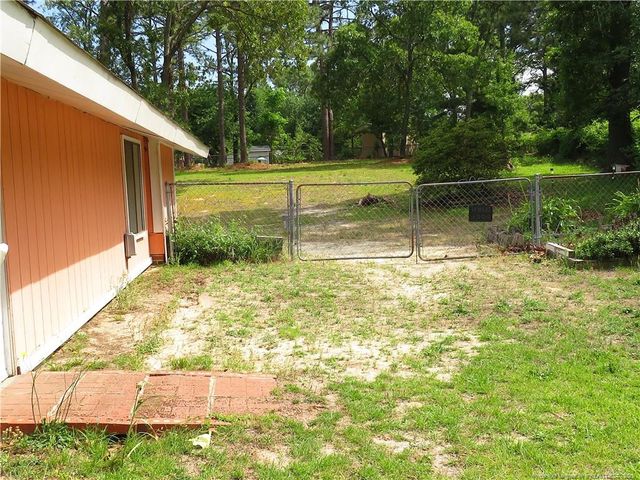 5609 Bowman Court, Fayetteville, NC 28304