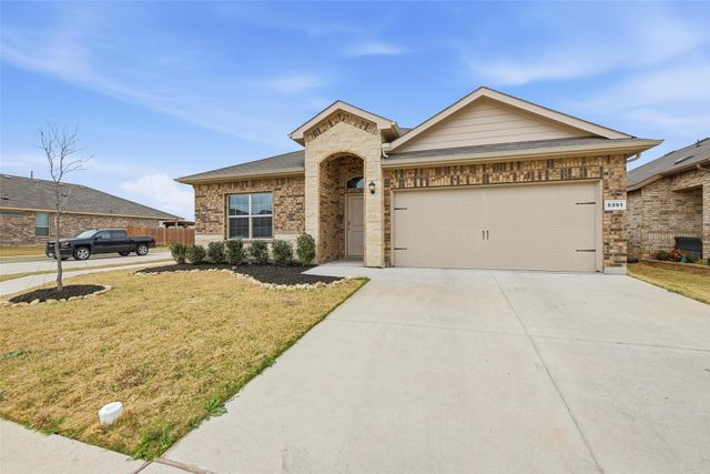 6301 Blacksmith Avenue, Fort Worth, TX 76179