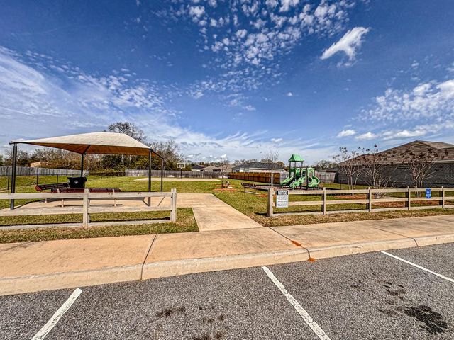 214 Magnolia Place, Newton, AL 36352