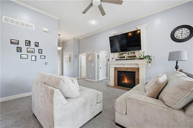 1601 Chisam Road, Kearney, MO 64060