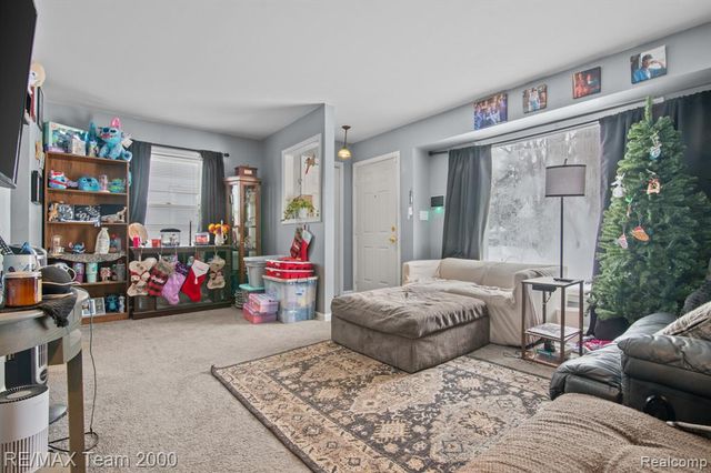 5871 Cooper Street, Taylor, MI 48180