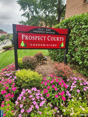 216 Prospect Avenue 1C, Hackensack, NJ 07601