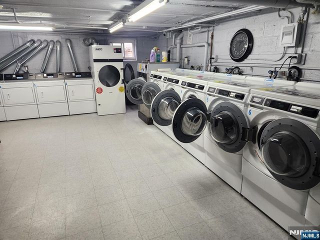 216 Prospect Avenue 1C, Hackensack, NJ 07601
