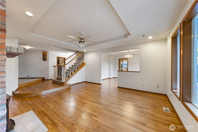 2115 Fairway Lane, Oak Harbor, WA 98277