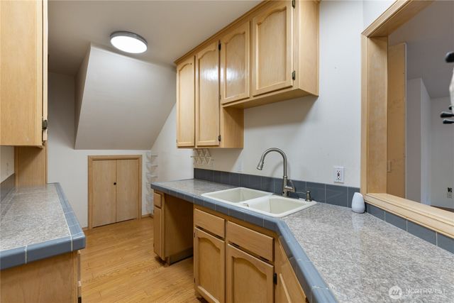 2115 Fairway Lane, Oak Harbor, WA 98277