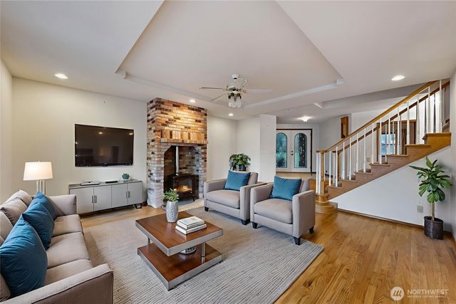 2115 Fairway Lane, Oak Harbor, WA 98277