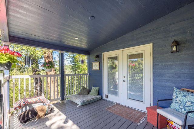 5015 Shooting Star Rd, Pollock Pines, CA 95726