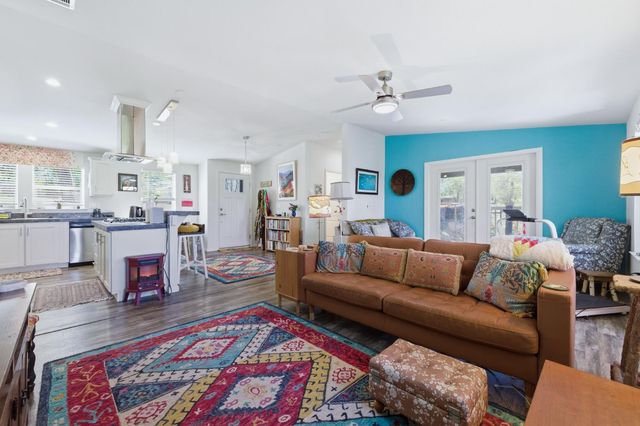 5015 Shooting Star Rd, Pollock Pines, CA 95726