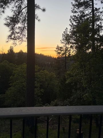 5015 Shooting Star Rd, Pollock Pines, CA 95726