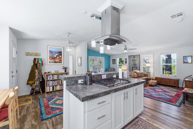 5015 Shooting Star Rd, Pollock Pines, CA 95726