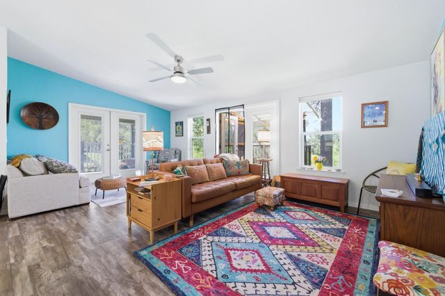 5015 Shooting Star Rd, Pollock Pines, CA 95726