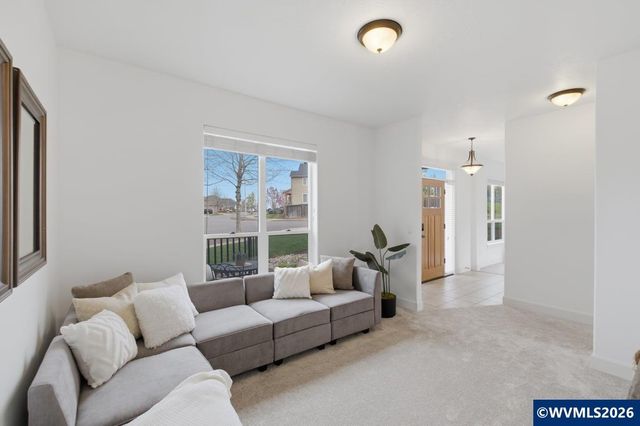 3016 Eagles Claw Av NW, Salem, OR 97304