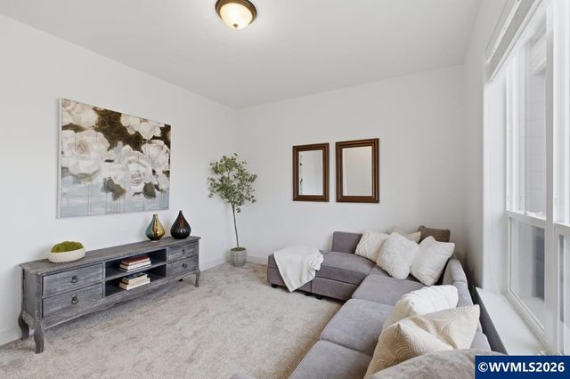 3016 Eagles Claw Av NW, Salem, OR 97304