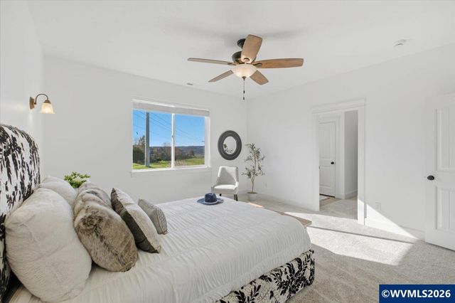 3016 Eagles Claw Av NW, Salem, OR 97304