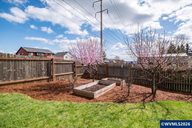 3016 Eagles Claw Av NW, Salem, OR 97304