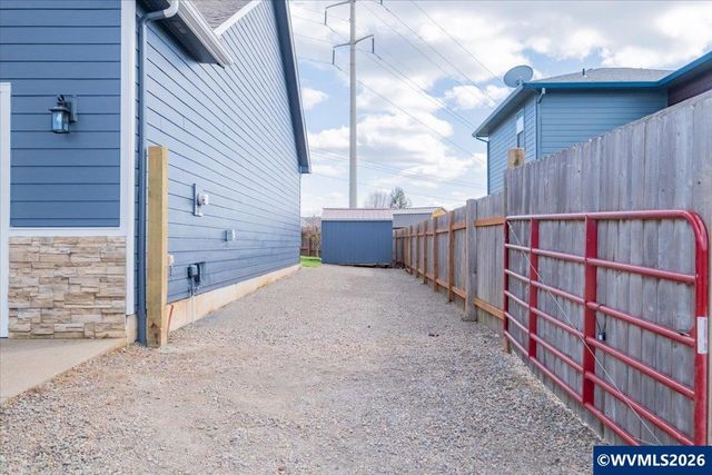 3016 Eagles Claw Av NW, Salem, OR 97304