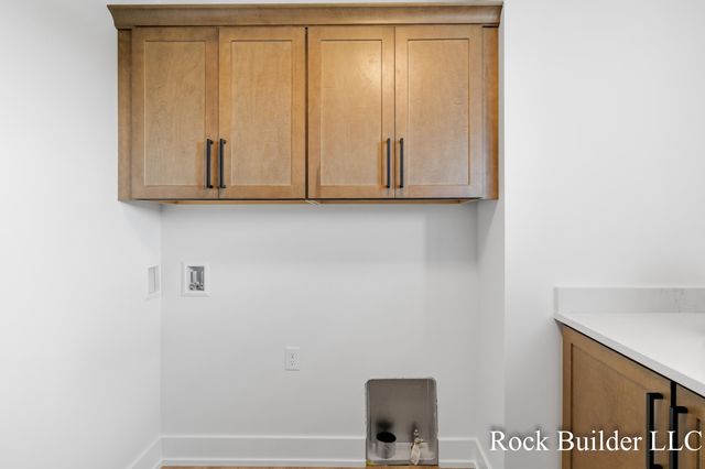 3337 Eagle Peak Drive, Jenison, MI 49428