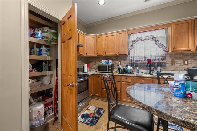 1102 West End Avenue, Anderson, SC 29625