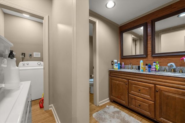 1102 West End Avenue, Anderson, SC 29625