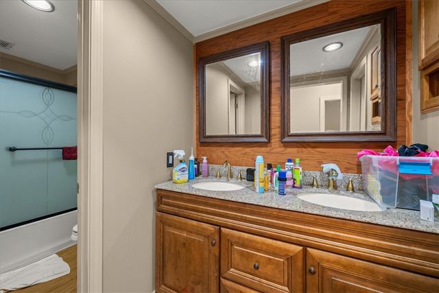 1102 West End Avenue, Anderson, SC 29625