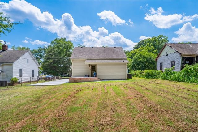 1102 West End Avenue, Anderson, SC 29625