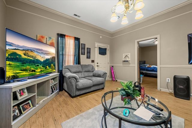 1102 West End Avenue, Anderson, SC 29625