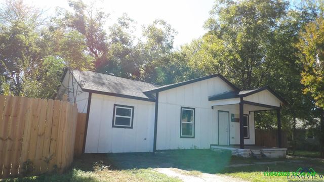 208 W ECKMAN, Longview, TX 75602