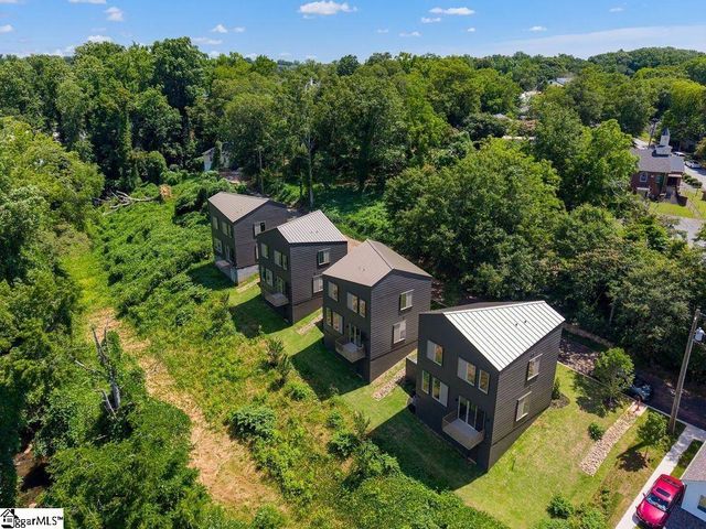 11 Mount Zion Avenue, Greenville, SC 29609