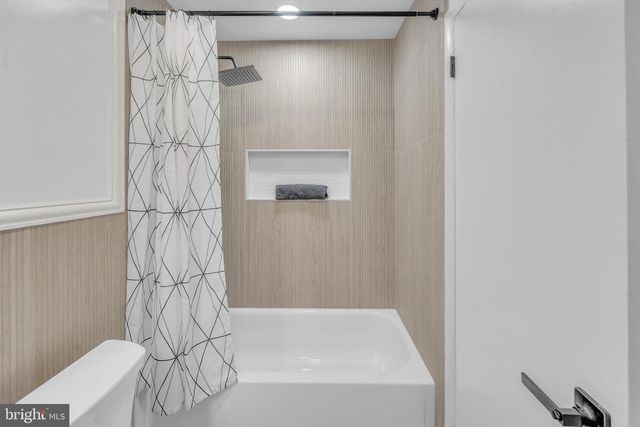 552 FOUR MILE BRANCH RD, Sicklerville, NJ 08081