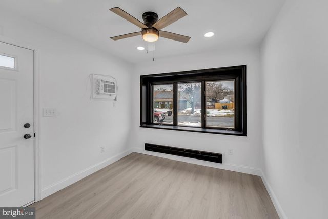 552 FOUR MILE BRANCH RD, Sicklerville, NJ 08081