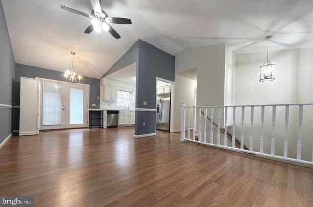 3112 BROWN HILL DR, Fredericksburg, VA 22408