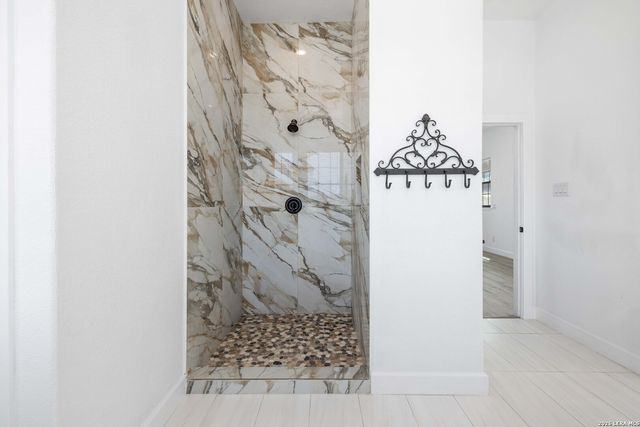 1104 Santa Rosa, Canyon Lake, TX 78133