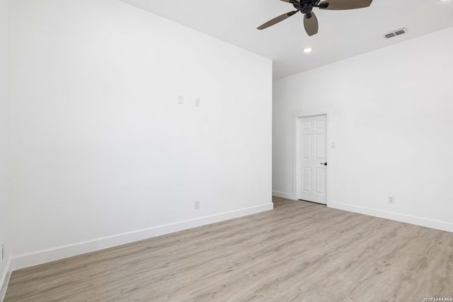 1104 Santa Rosa, Canyon Lake, TX 78133