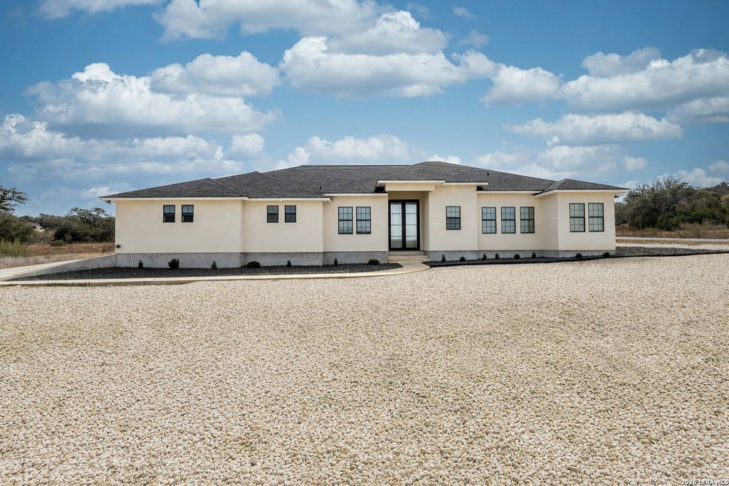 1104 Santa Rosa, Canyon Lake, TX 78133