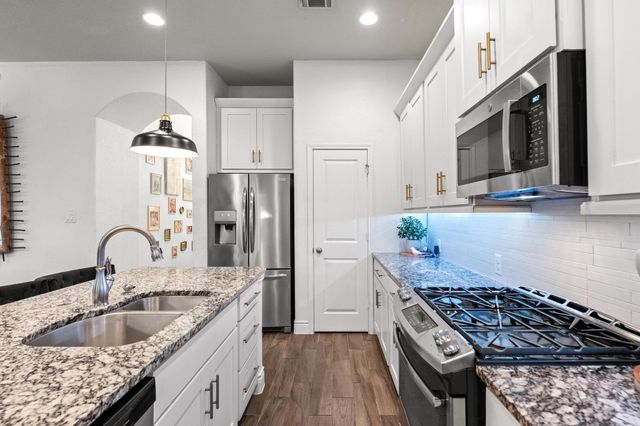 6405 Llano Stage TRL, Austin, TX 78738