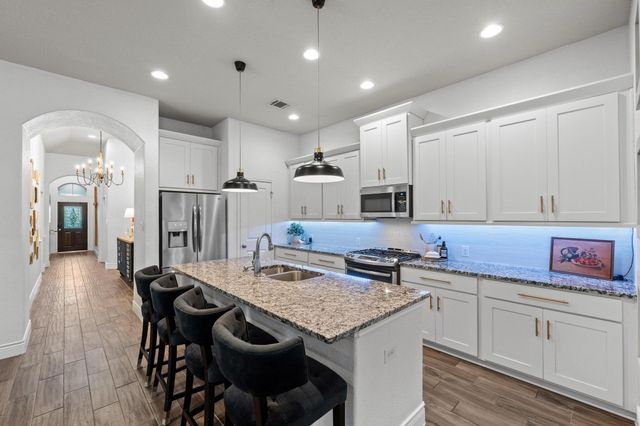 6405 Llano Stage TRL, Austin, TX 78738