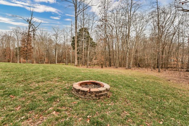 130 Takao Ct, Clarksville, TN 37042