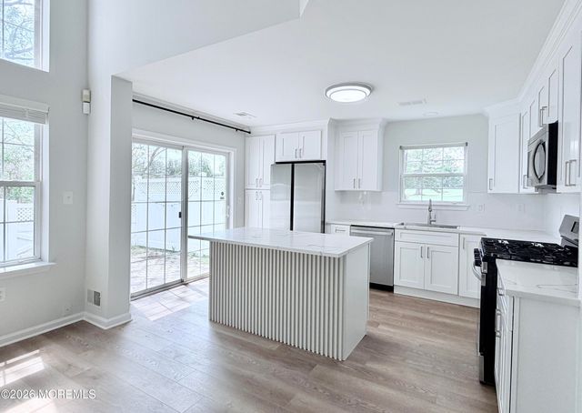 1 Whitemarsh Drive, Manalapan, NJ 07726