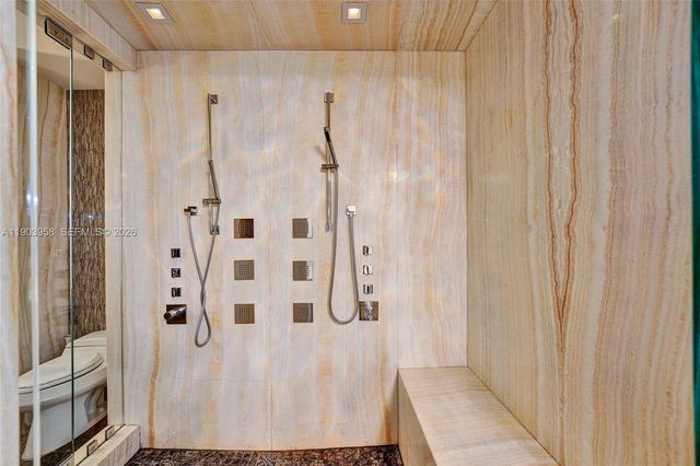 17749 Collins 1402, Sunny Isles Beach, FL 33160