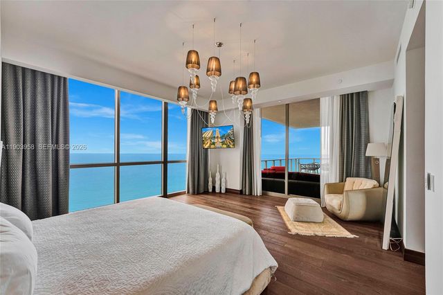 17749 Collins 1402, Sunny Isles Beach, FL 33160