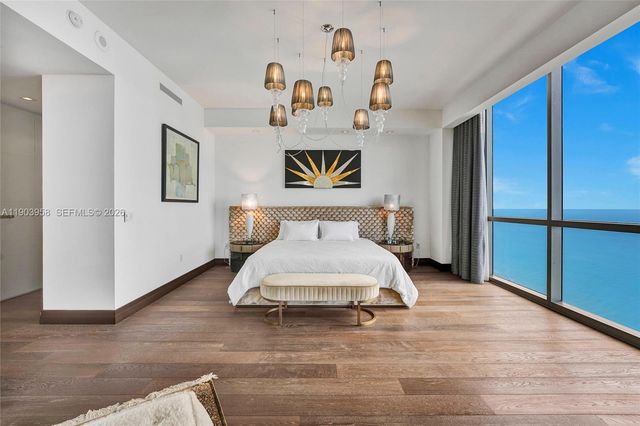 17749 Collins 1402, Sunny Isles Beach, FL 33160