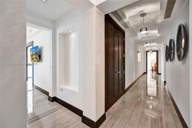 17749 Collins 1402, Sunny Isles Beach, FL 33160