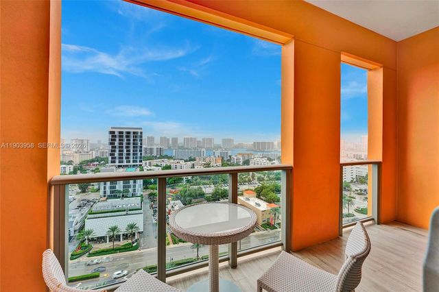 17749 Collins 1402, Sunny Isles Beach, FL 33160