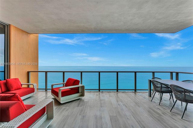 17749 Collins 1402, Sunny Isles Beach, FL 33160